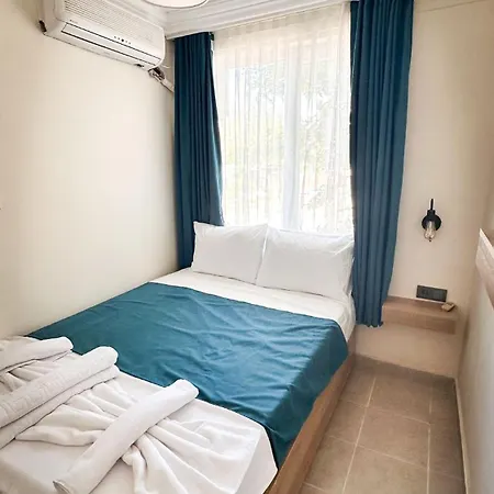 Minikbiotel * 埃尔代克